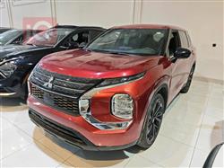 ميتسوبيشي اوتلاندر